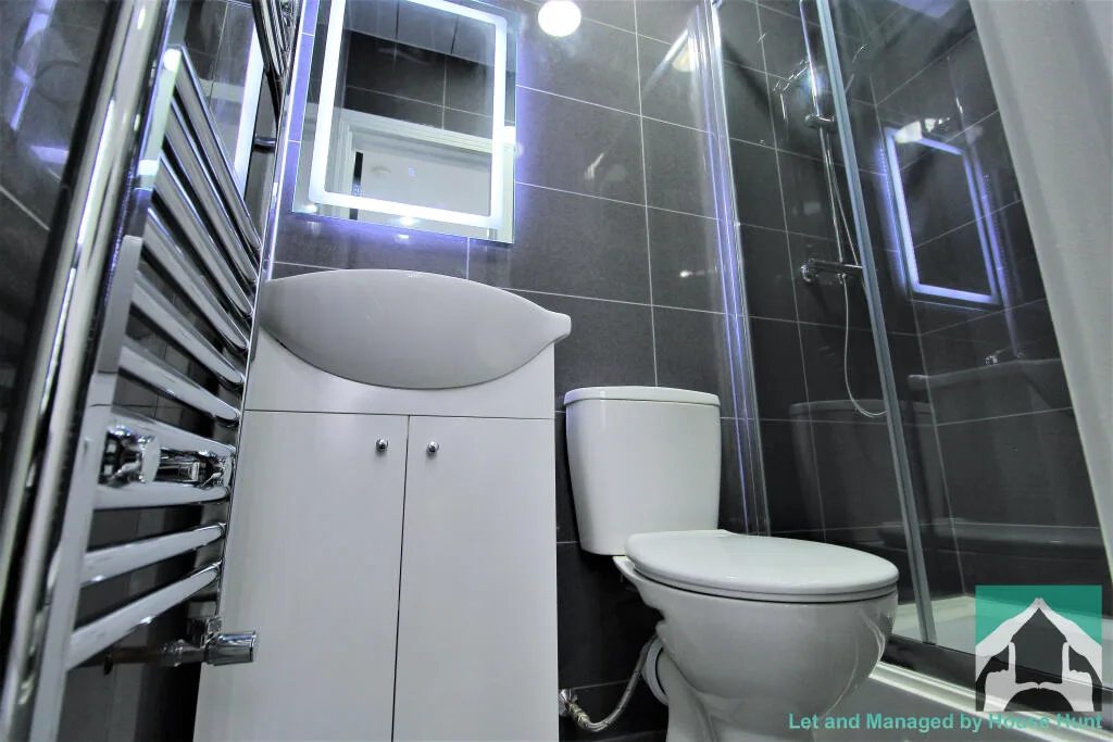 5 bedroom house for rent