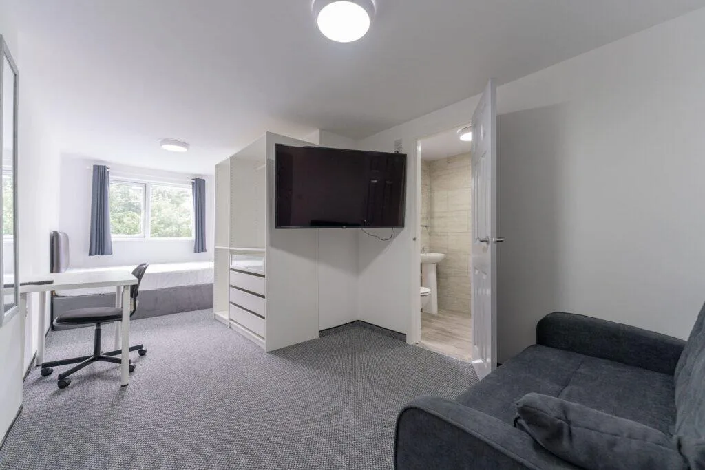 6 bedroom terraced house for rent