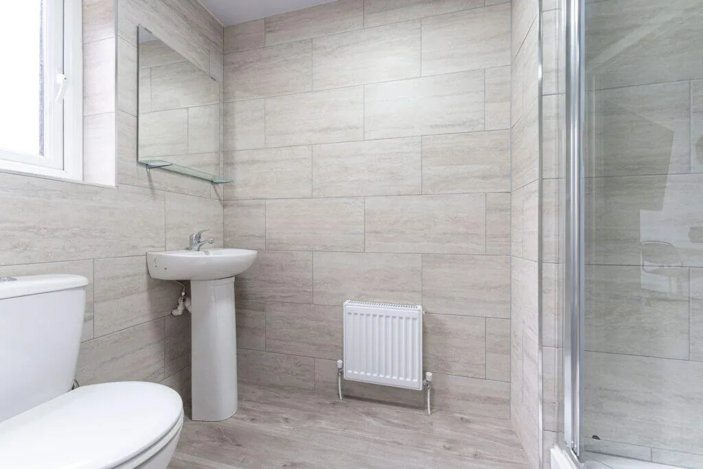 6 bedroom terraced house for rent