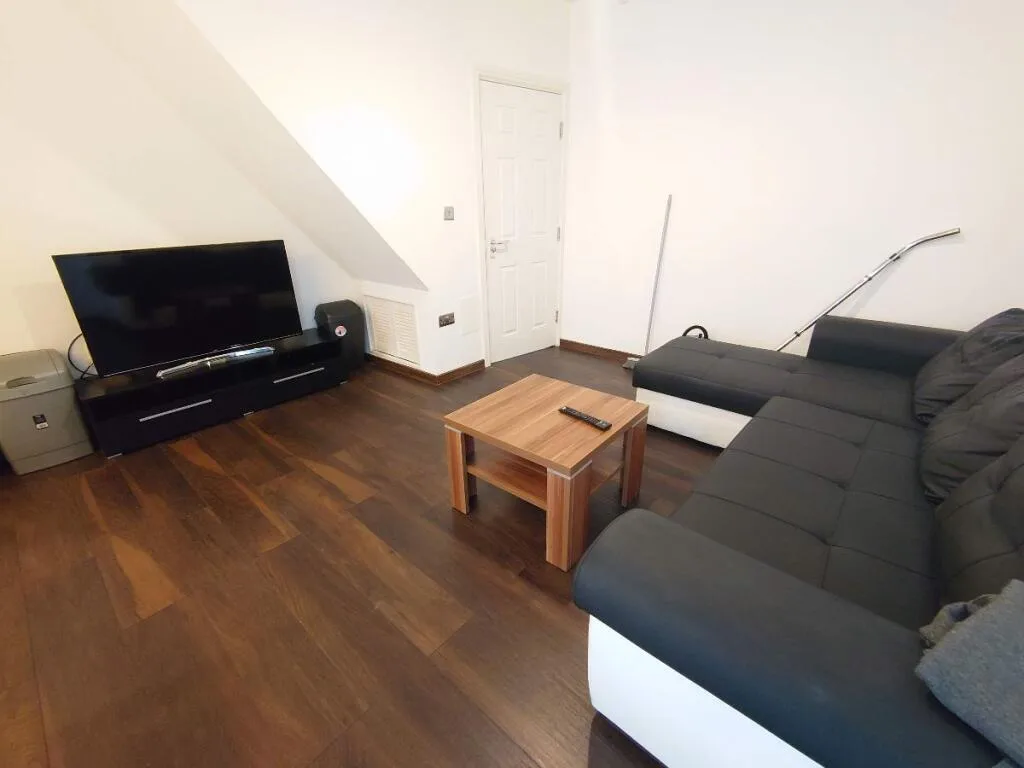 4 bedroom terraced house for rent