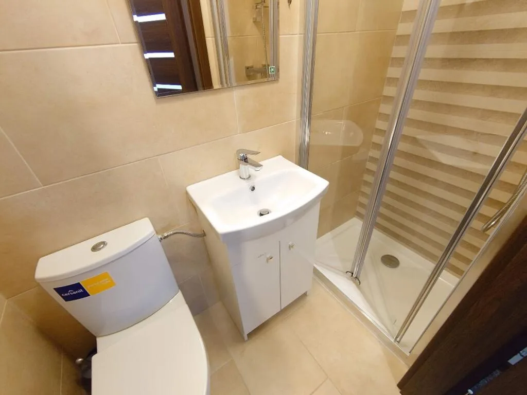 4 bedroom terraced house for rent