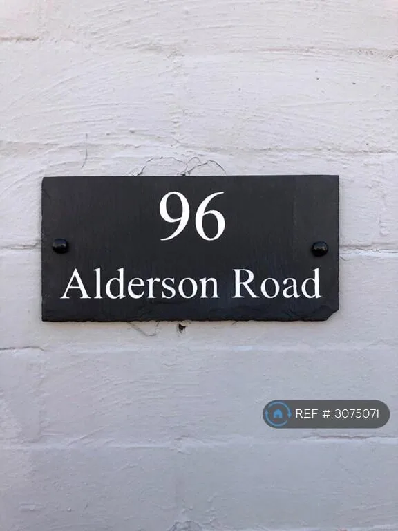 4 bedroom terraced house for rent