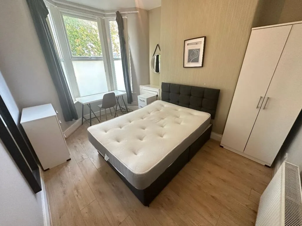 4 bedroom terraced house for rent