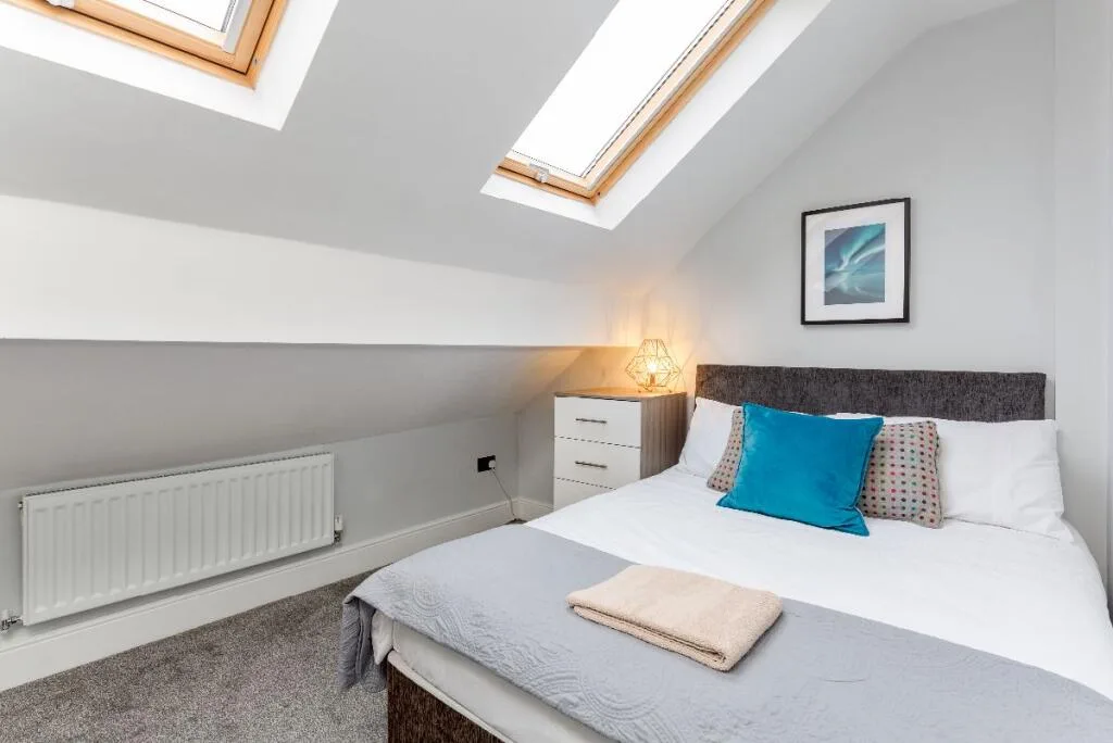 6 bedroom terraced house for rent