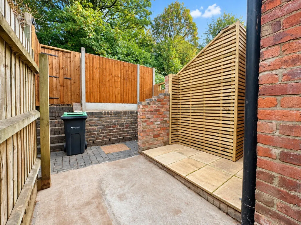 2 bedroom terraced house for rent