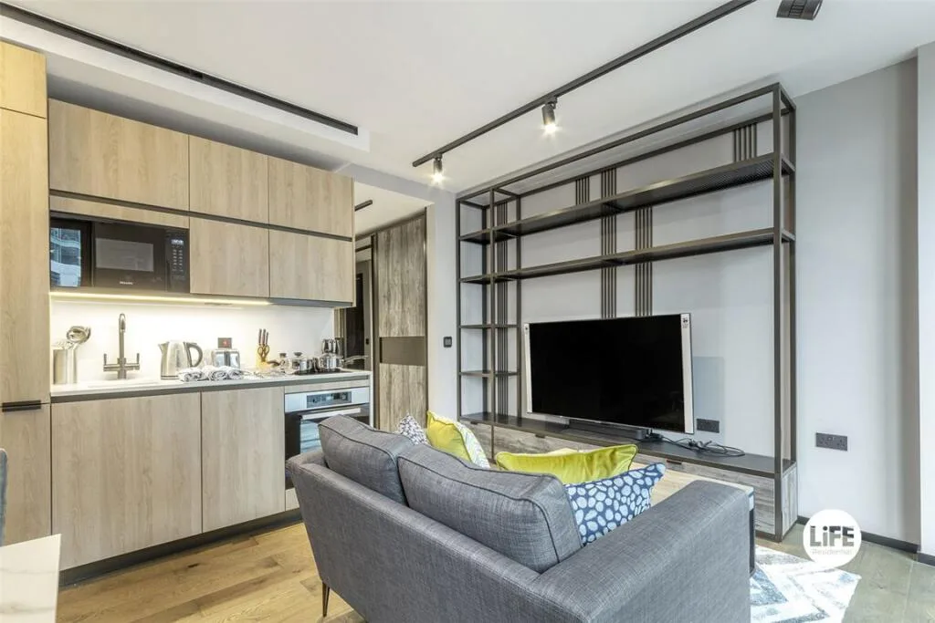 Studio flat for rent