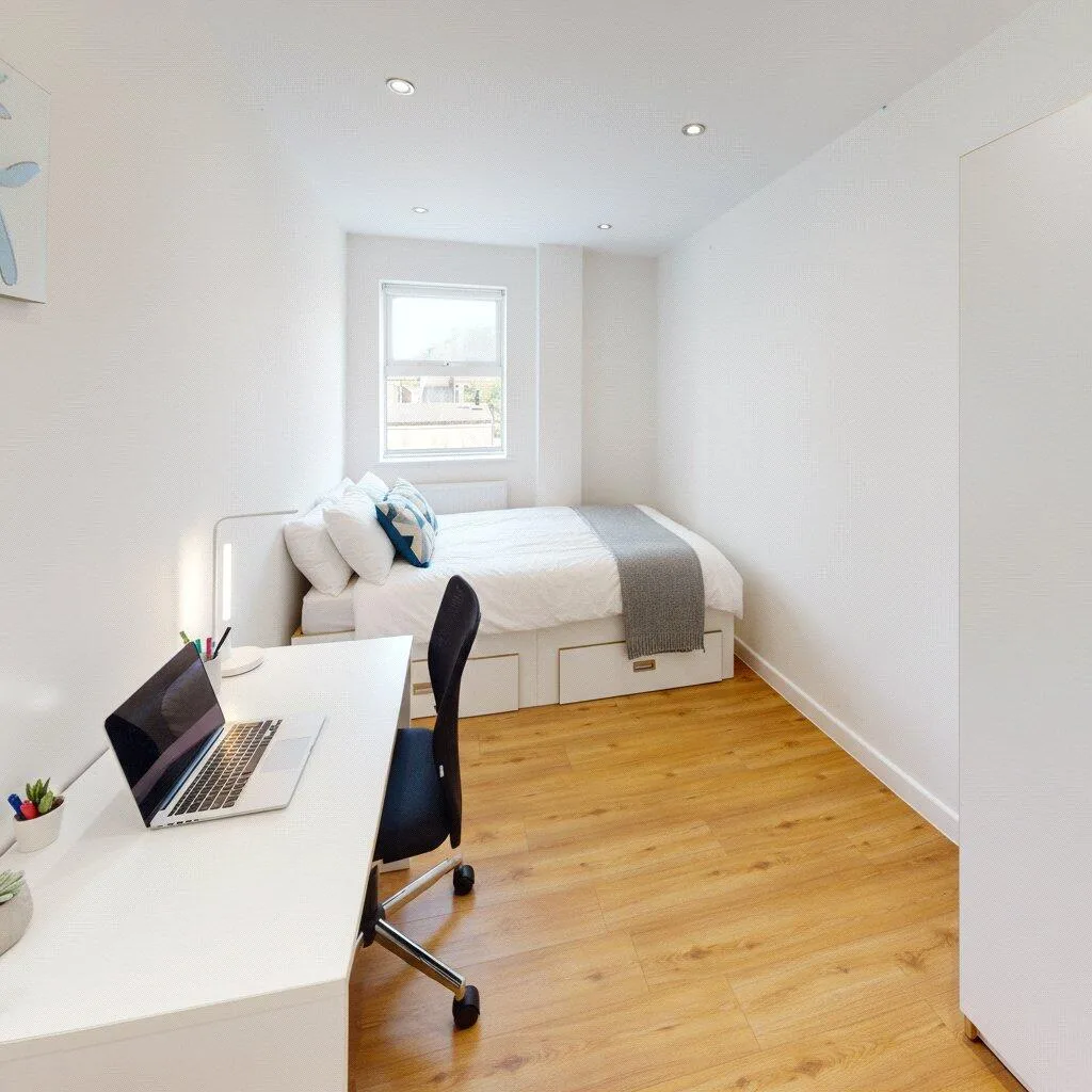 5 bedroom apartment for rent