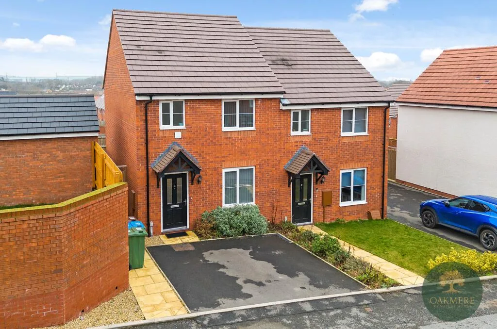 3 bedroom semi-detached house for rent
