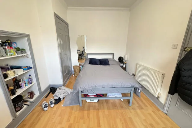 7 bedroom terraced house for rent