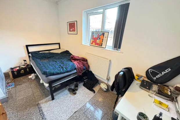 7 bedroom terraced house for rent