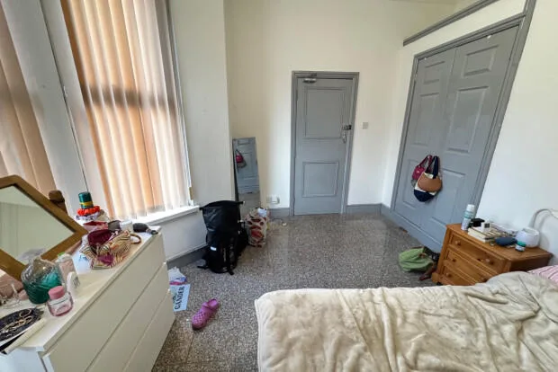 7 bedroom terraced house for rent