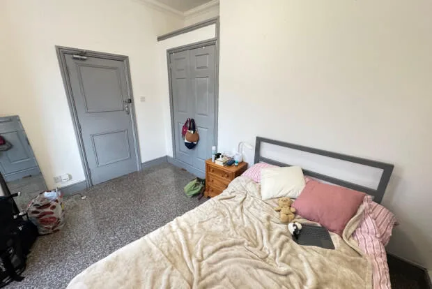 7 bedroom terraced house for rent