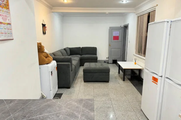 7 bedroom terraced house for rent