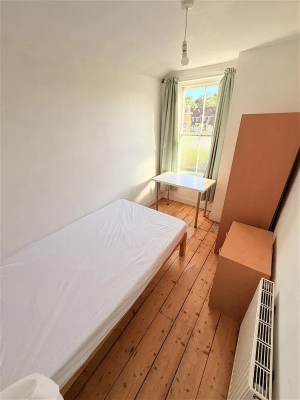 4 bedroom house for rent