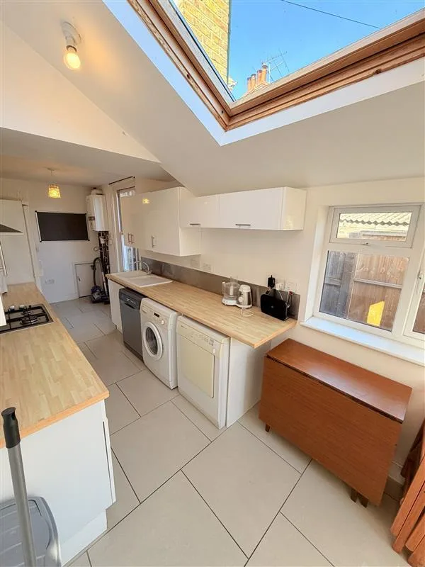 4 bedroom house for rent