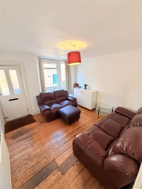 4 bedroom house for rent