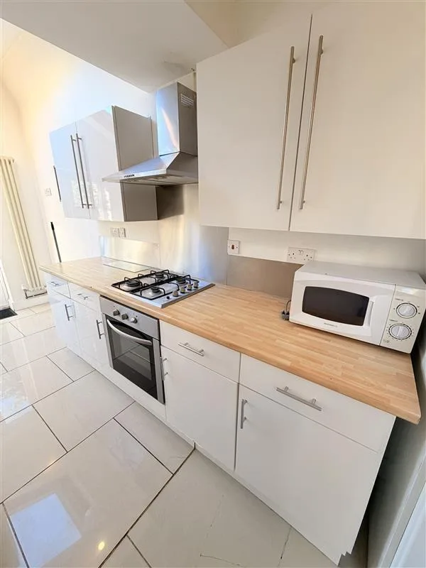 4 bedroom house for rent