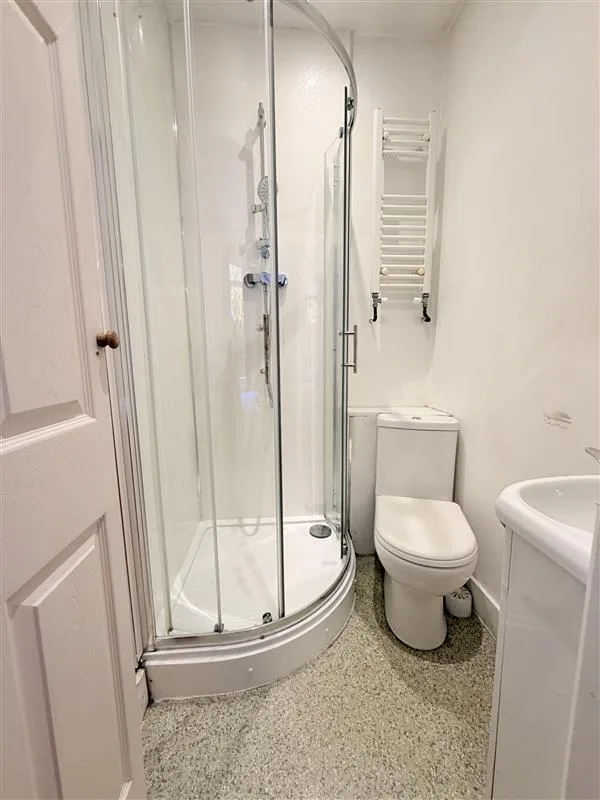 4 bedroom house for rent