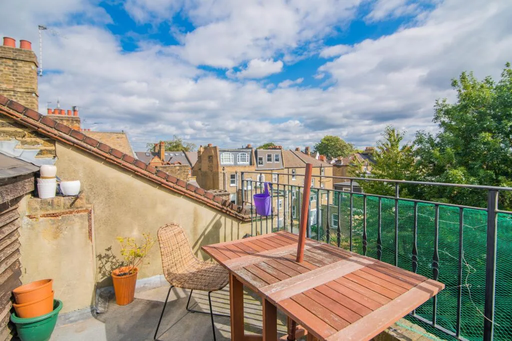 2 bedroom flat for rent