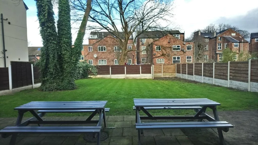 4 bedroom flat for rent