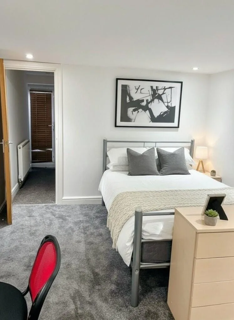 4 bedroom flat for rent