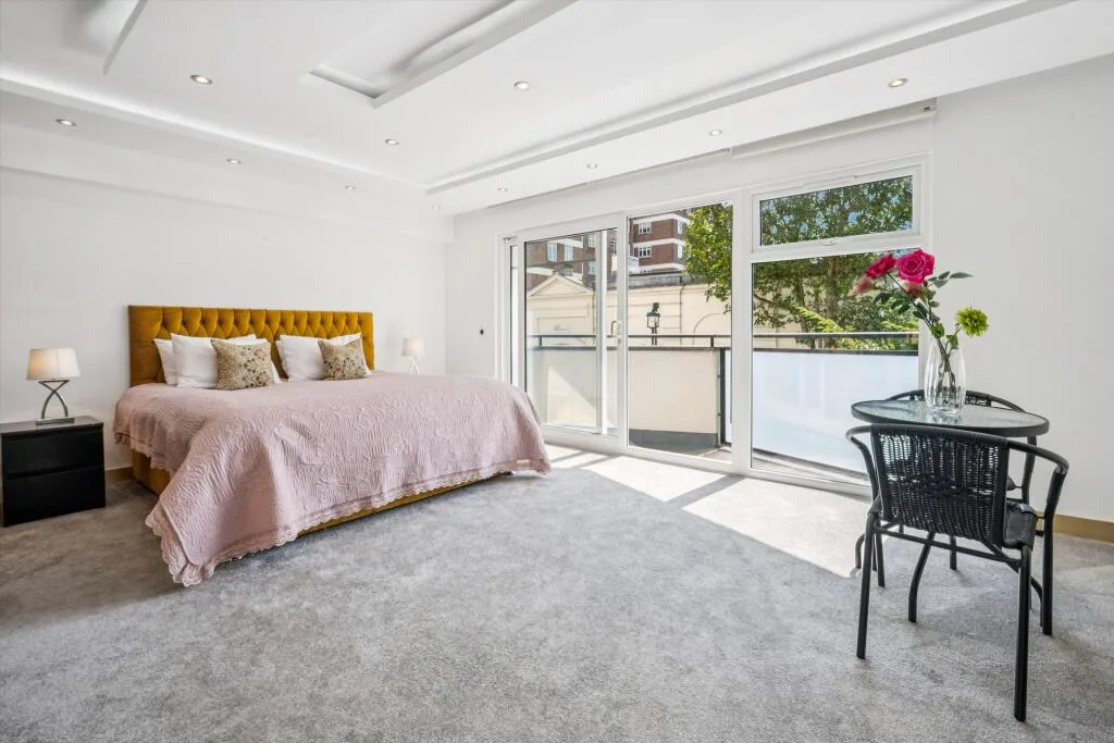 2 bedroom flat for rent