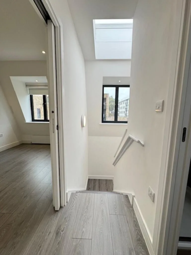 2 bedroom maisonette for rent