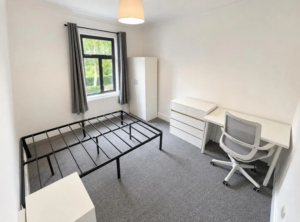 4 bedroom flat for rent