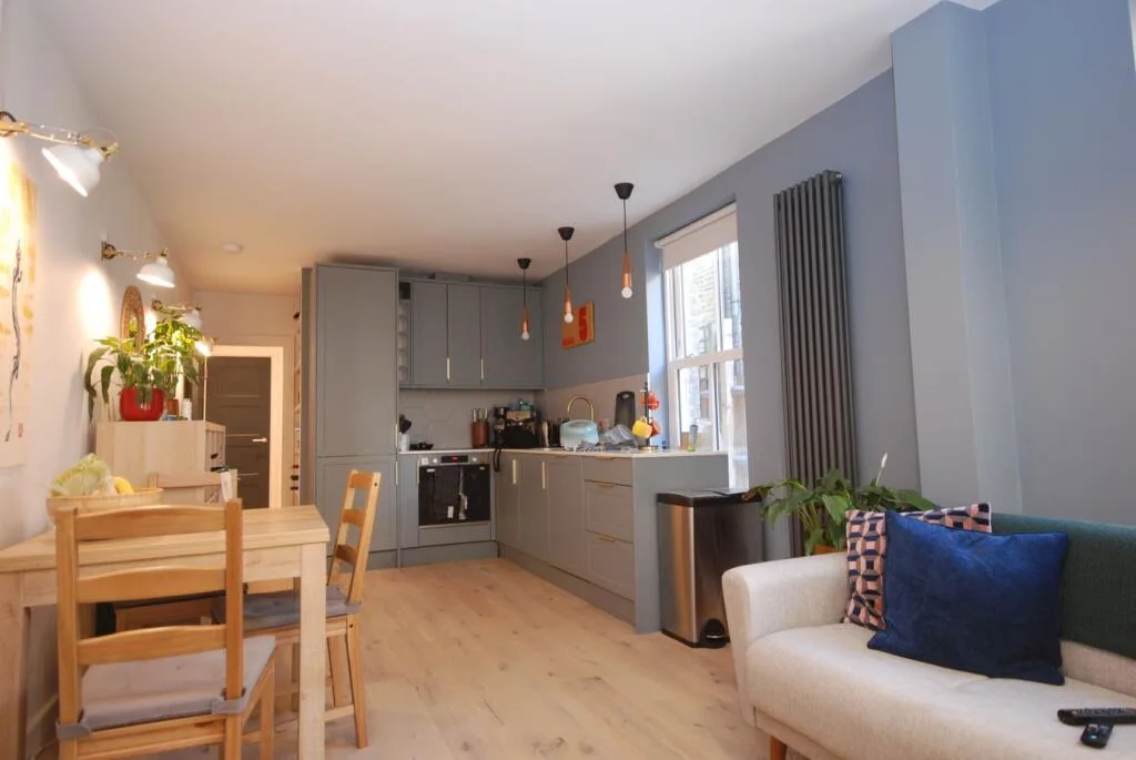 2 bedroom apartment for rent