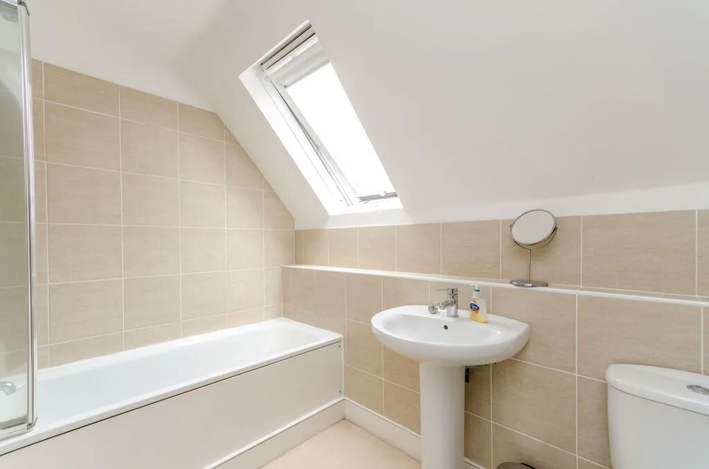 3 bedroom flat for rent