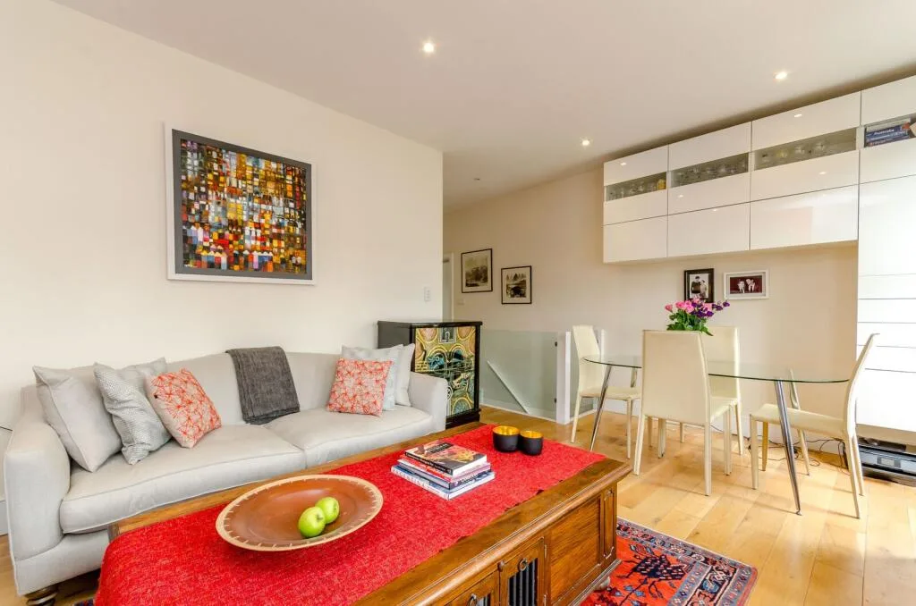 3 bedroom flat for rent