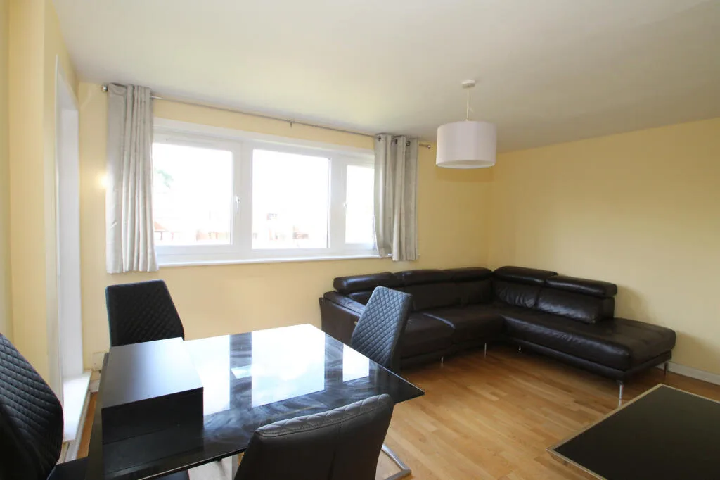 4 bedroom maisonette for rent