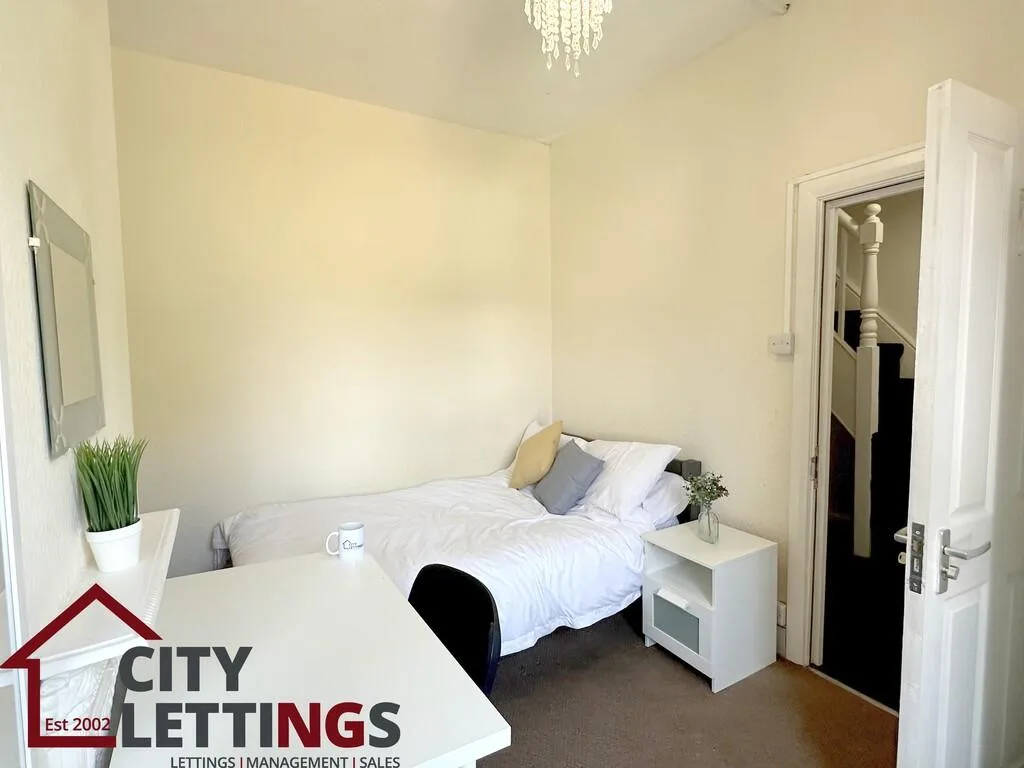 4 bedroom terraced house for rent