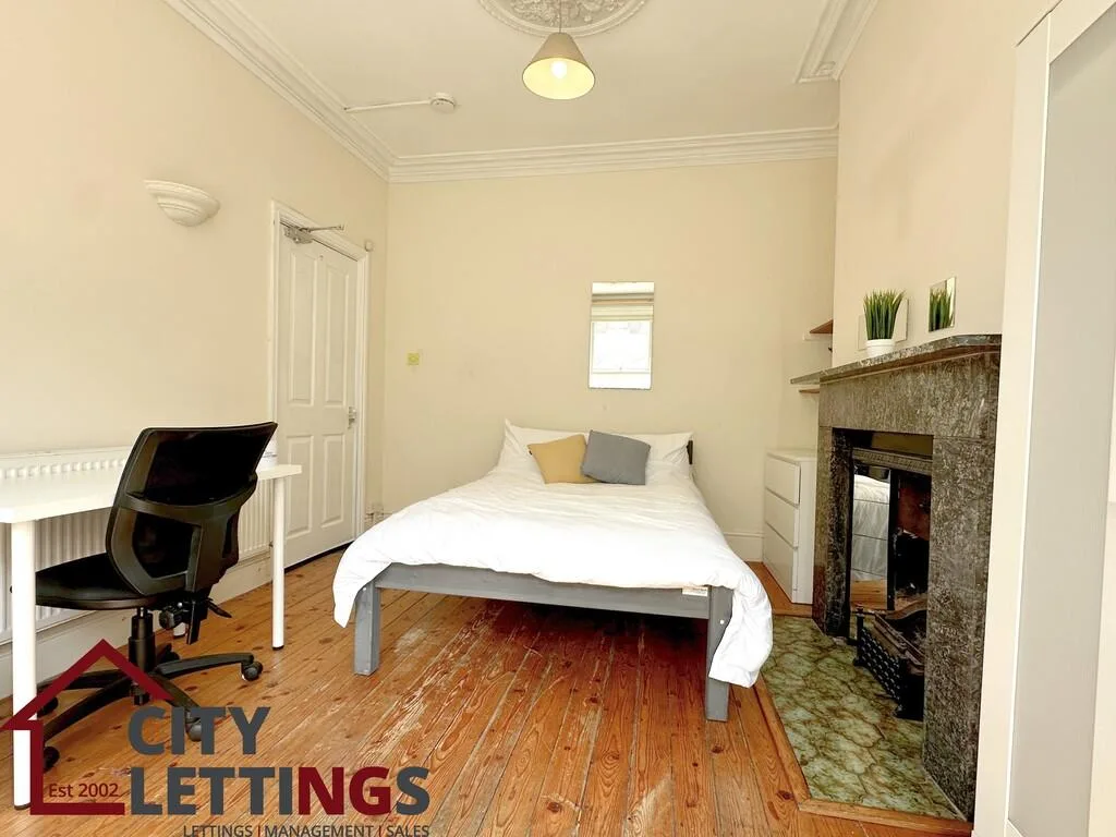 4 bedroom terraced house for rent