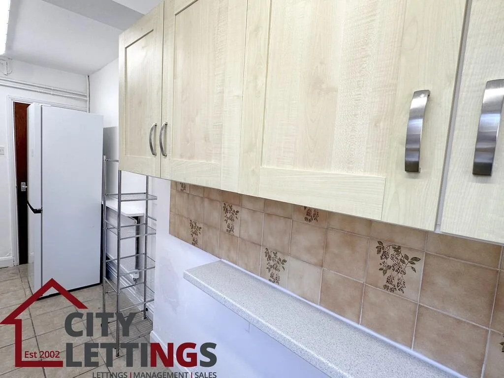 4 bedroom terraced house for rent