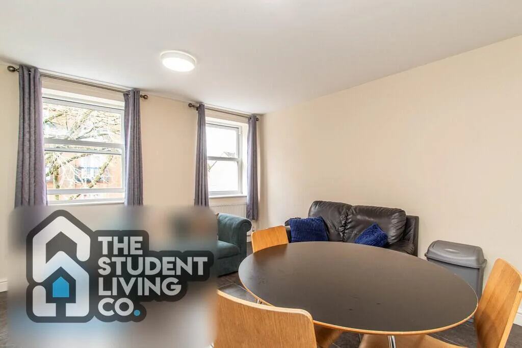 4 bedroom apartment for rent