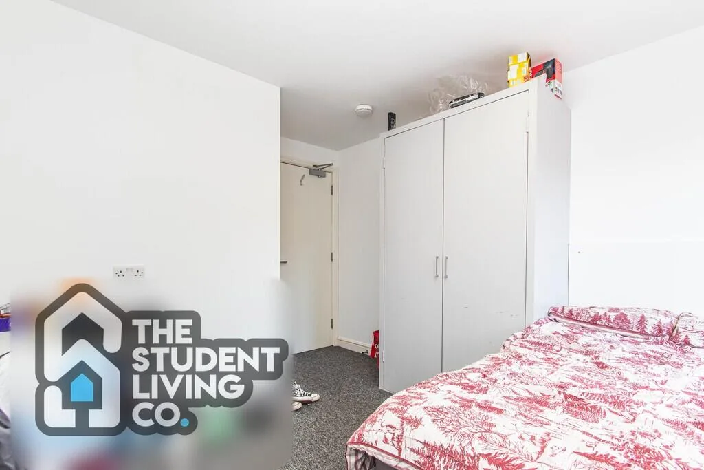 4 bedroom apartment for rent