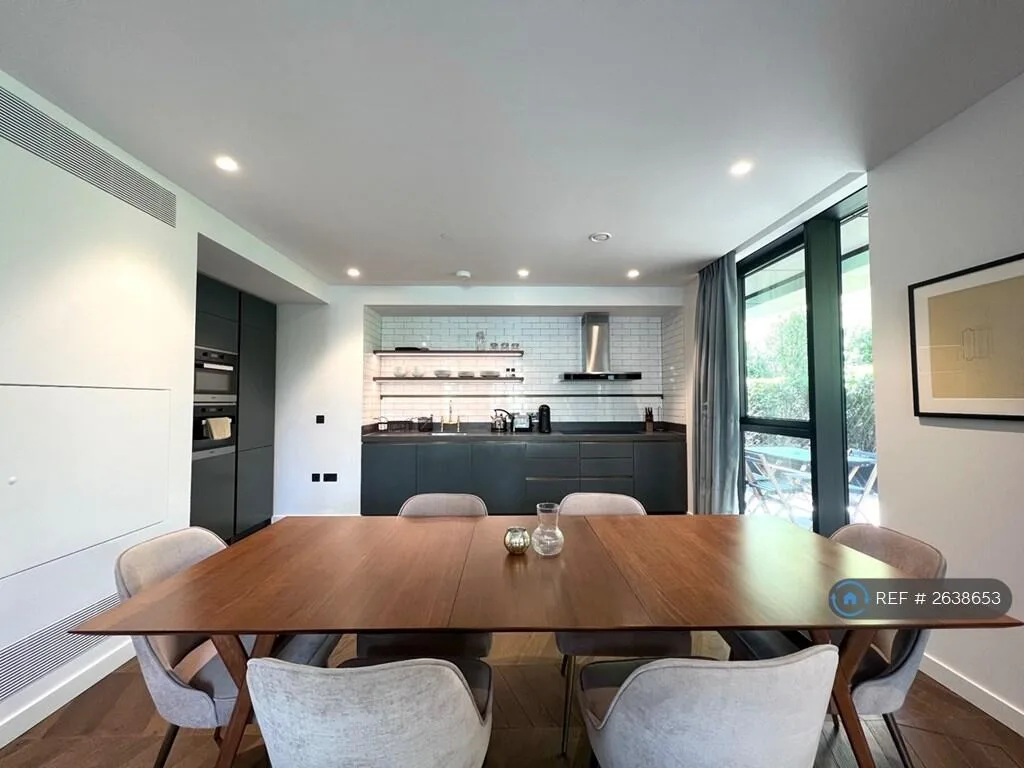 2 bedroom maisonette for rent