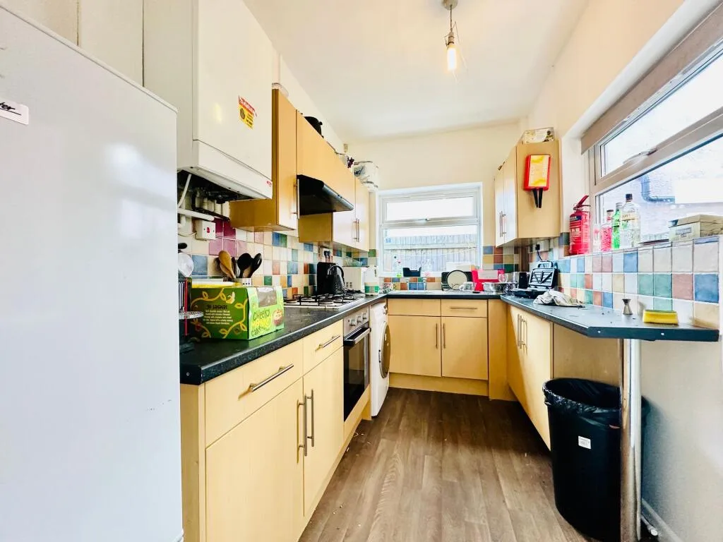 4 bedroom terraced house for rent