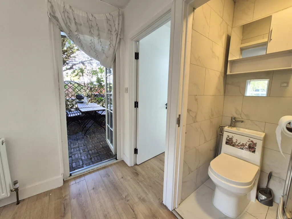 Studio flat for rent