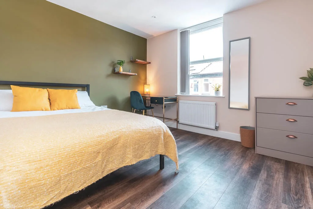 6 bedroom terraced house for rent
