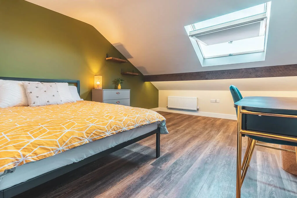 6 bedroom terraced house for rent