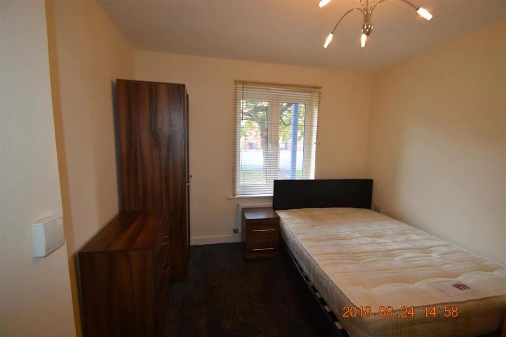 4 bedroom house for rent