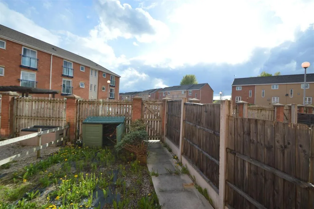 4 bedroom house for rent