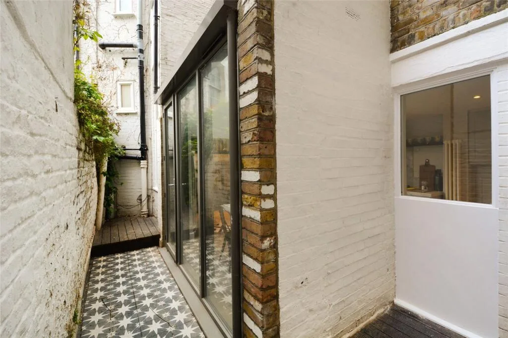 2 bedroom terraced house for rent