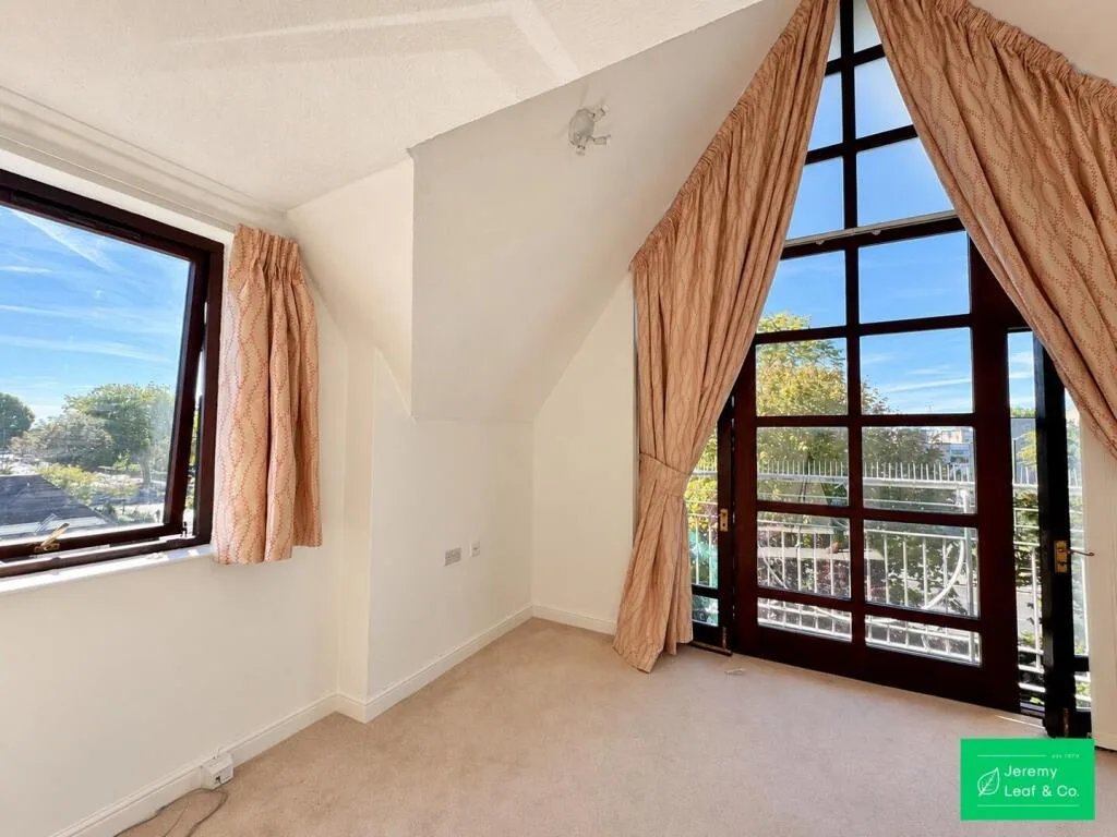2 bedroom retirement property for rent