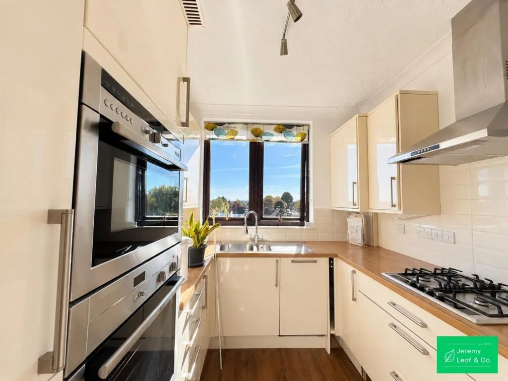 2 bedroom retirement property for rent