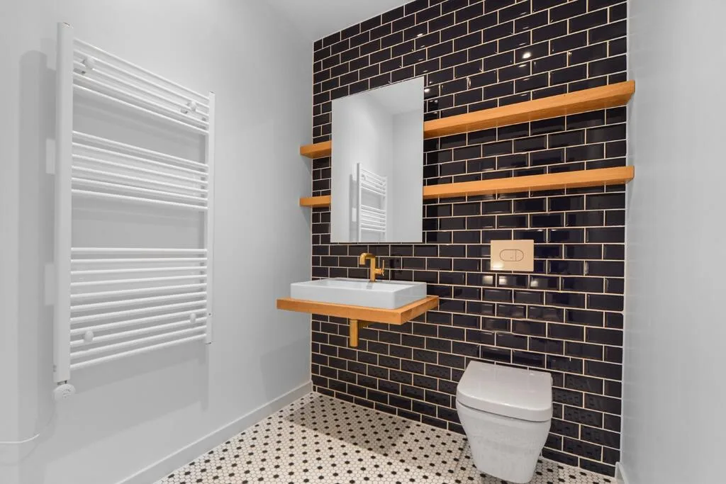 3 bedroom end of terrace house for rent