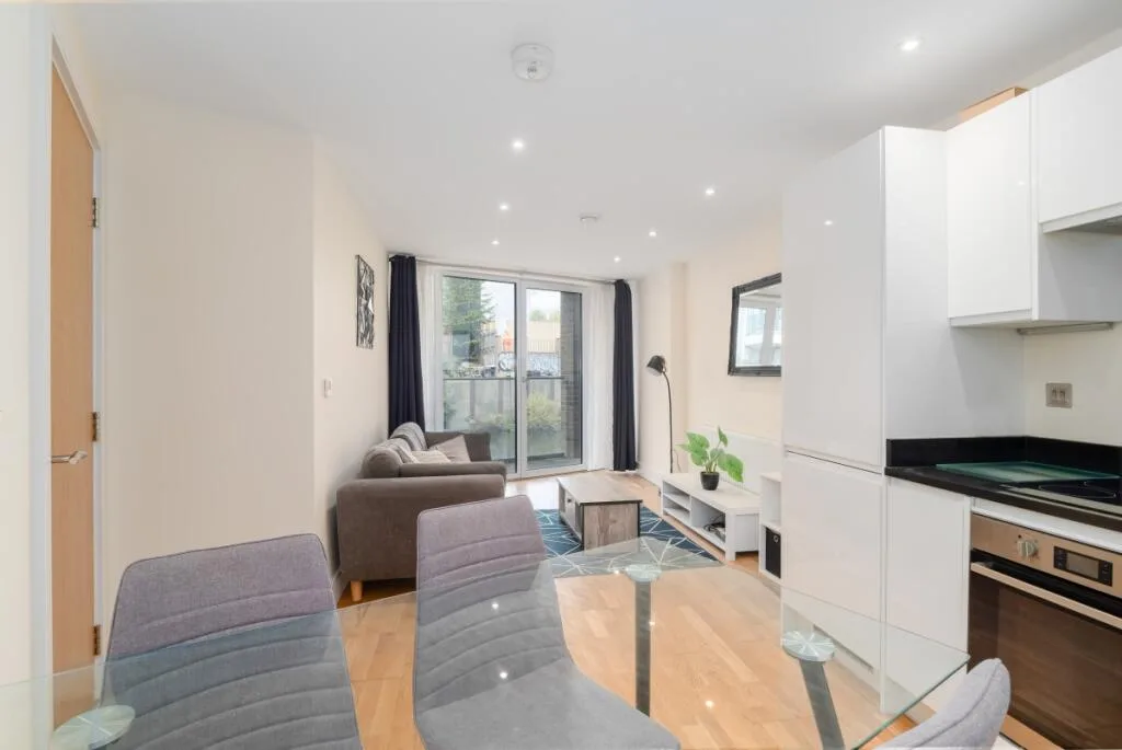 2 bedroom apartment for rent