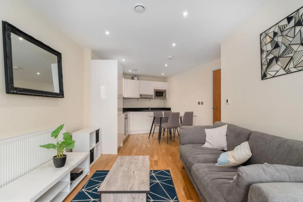2 bedroom apartment for rent
